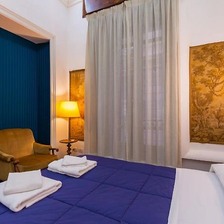 A Due Passi Dal Lungomare Di Mergellina By Wonderful Italy Apartment Naples Luaran gambar