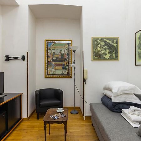 A Due Passi Dal Lungomare Di Mergellina By Wonderful Italy Apartment Naples Luaran gambar